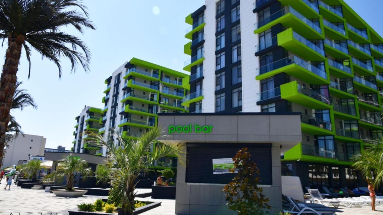 Alezzi Majestic Apartments 115 Navodari Exterior photo