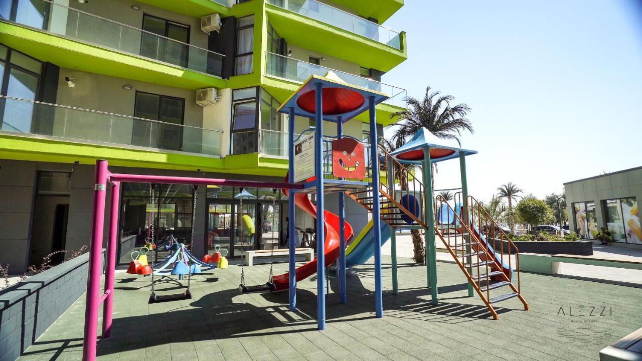 Alezzi Majestic Apartments 115 Navodari Exterior photo